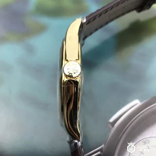 时坚百达翡丽古典系列5127J手表回收案例图四