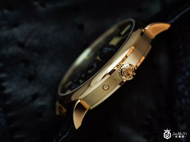 朗格SAXo<i></i>nIA MOON PHASE手表回收价格怎么样？