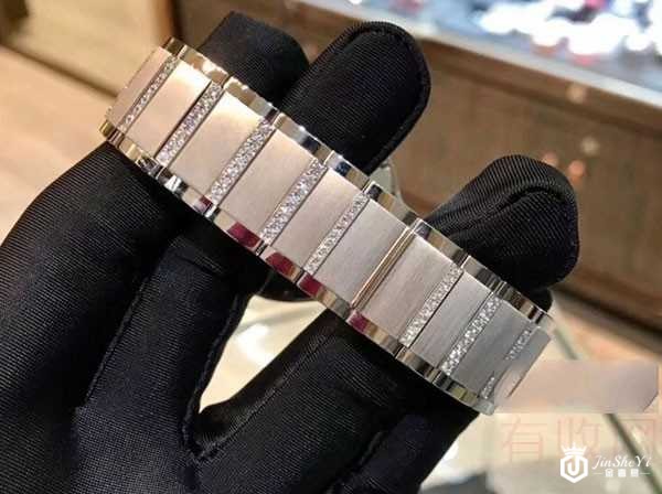 伯爵POLO系列G0A36225腕表表链展示