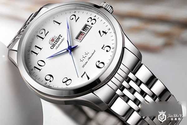 上图为东方双狮商务休闲系列RA-AB0002S0BD手表