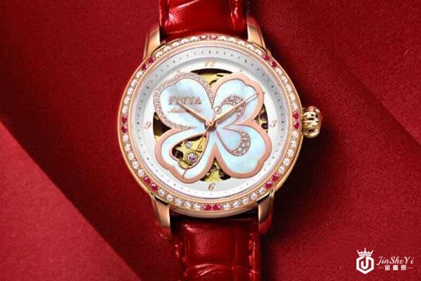 上图为飞亚达四叶草系列LA8262.GWSS.A女士手表 上图为飞亚达四叶草系列LA8262.GWSS.A女士手表