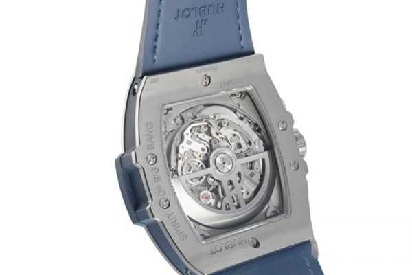 宇舶钛金属自动机械计时男士腕表601.NX.7170.LR背面