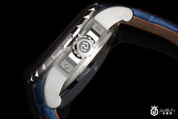 罗杰杜彼王者系列RDDBEX0571手表侧面图 罗杰杜彼王者系列RDDBEX0571手表侧面图