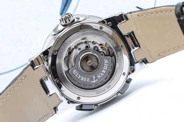 雅典243-00/42 经理人系列手表背面图