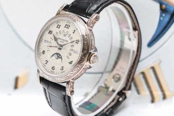   百达翡丽超级复杂功能时计系列手表38mm侧面