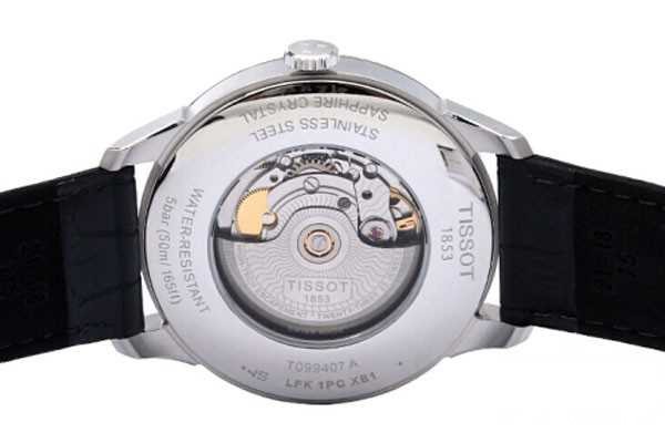 上图为天梭1853杜鲁尔系列T099.407.16.447.00手表