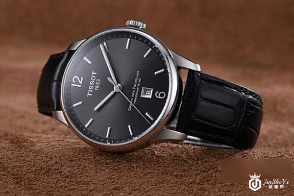 上图为天梭1853杜鲁尔系列T099.407.16.447.00手表