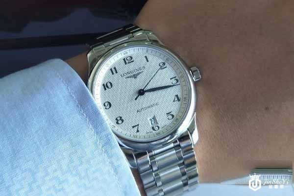 浪琴专柜回收二手手表吗