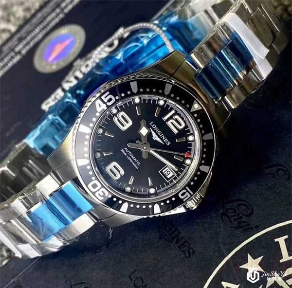 在专柜花了1万左右买的浪琴手表回收多少钱