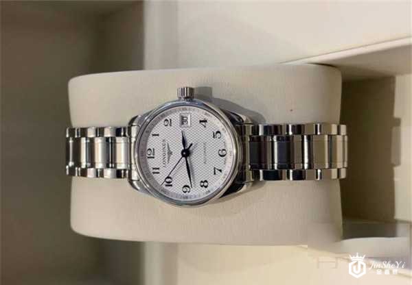 名匠系列的二手浪琴女表回收值多钱 名匠系列的二手浪琴女表回收值多钱