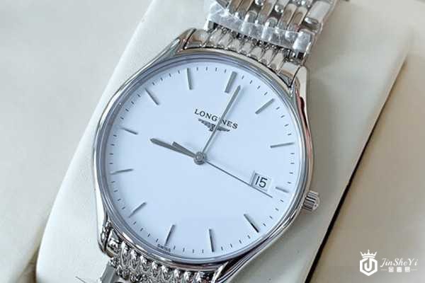 八千三浪琴手表回收价多少 如何进行升值