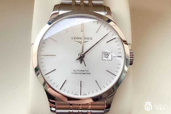 刚刚入手的二手浪琴名表回收多少钱