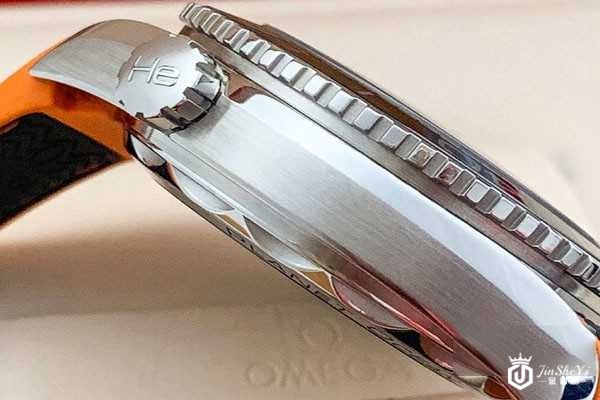 欧米茄名表回收到典当行好还是网站上好