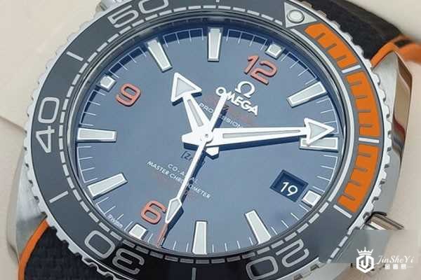 欧米茄名表回收到典当行好还是网站上好