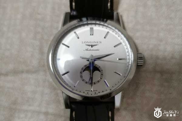 浪琴月相手表回收能卖多少钱