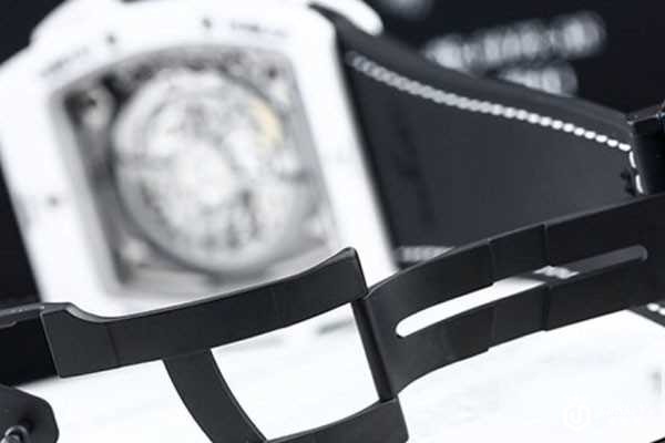 二手宇舶回收价格一般是原价格的几折