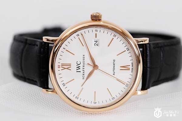 如何评估二手万国手表多少钱回收