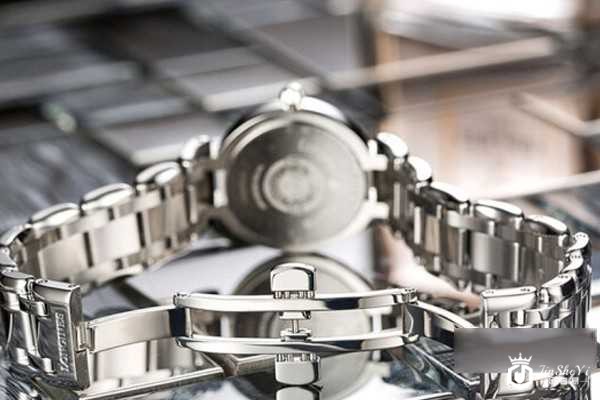 浪琴心月系列二手回收价格有望提高吗