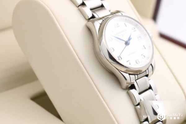 浪琴女士名匠回收价格正常有多少 浪琴女士名匠回收价格正常有多少