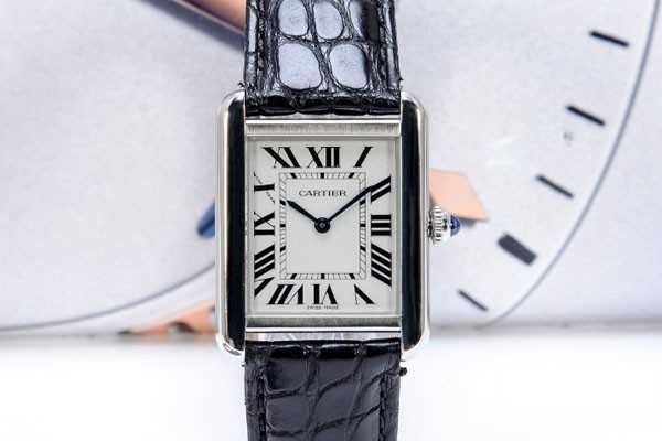 卡地亚tank系列女表回收大概多少钱