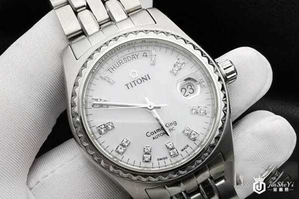 成色略旧的梅花机械表回收价格如何