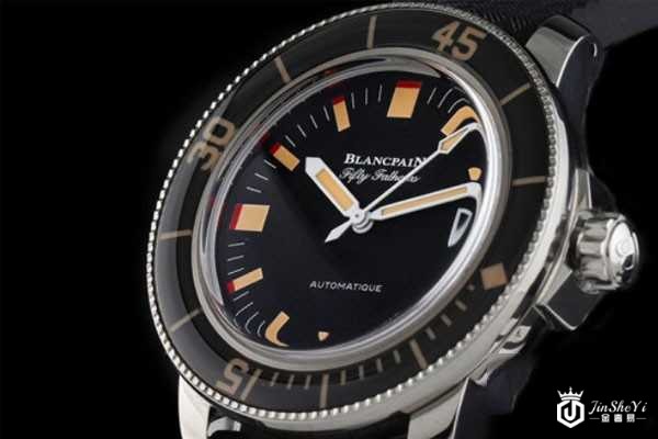 宝珀表回收价格多少钱比较划算