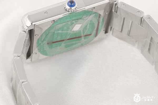 全新的卡地亚手表回收几折不亏