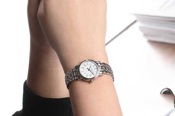 女士浪琴手表回收价格查询结果怎么样