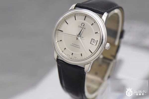 附件齐全的欧米茄旧手表回收多少钱
