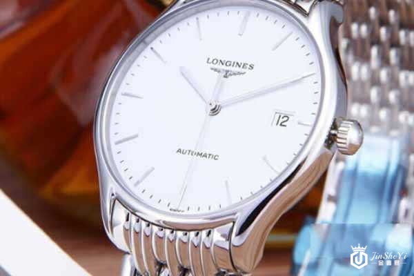 浪琴手表回收多少钱和公价有没有关系