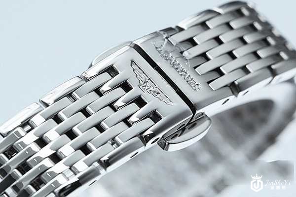 9成新的名匠浪琴手表回收价格能有一半吗