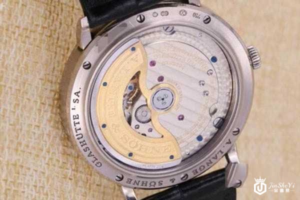 表壳有磨损的朗格手表回收价格如何