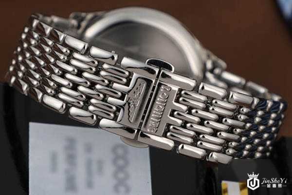 表壳有划痕的浪琴机械表回收几折