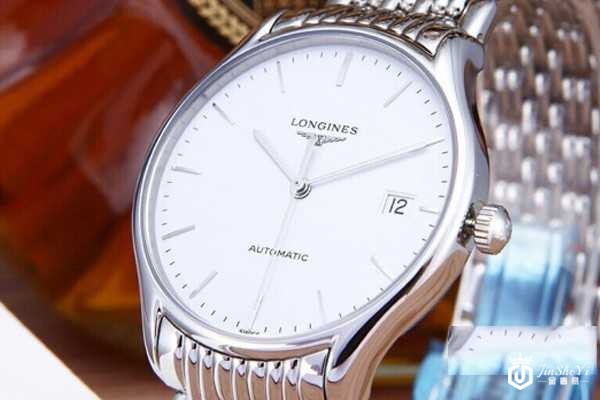 放置几年的二手浪琴手表值得回收吗