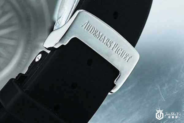 用了一年的爱彼手表回收几折