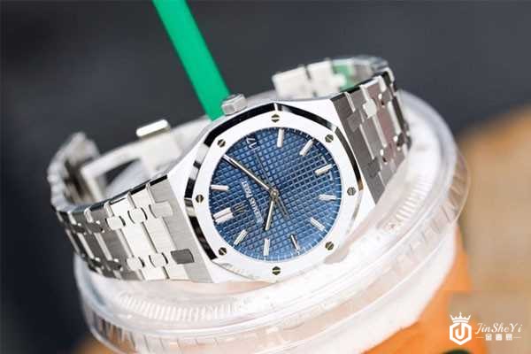 出售二手名表在回收市场会有几折