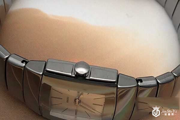 回收雷达女士手表的价格如何 行情好吗