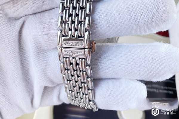 一万多浪琴手表回收价格有原价的一半吗