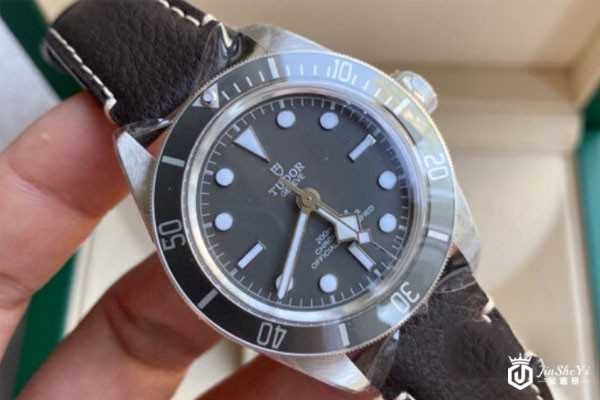 二手手表帝舵回收价格保值吗  