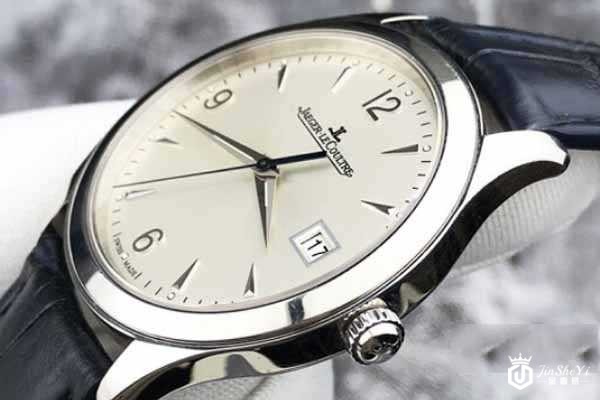 表镜磨损的积家旧手表回收多少钱