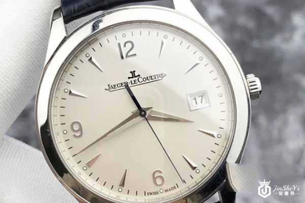 表镜磨损的积家旧手表回收多少钱