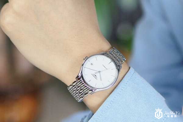 轻度损坏的浪琴手表回收吗