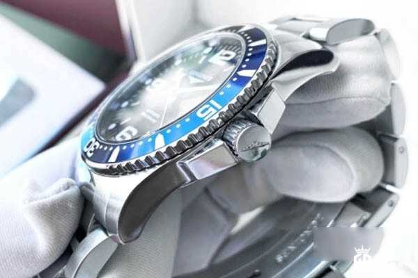 一万2买的浪琴回收多少钱一个