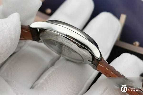 一万三的浪琴手表能回收多少钱