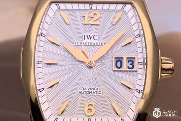 长方形表盘的万国手表回收价格如何