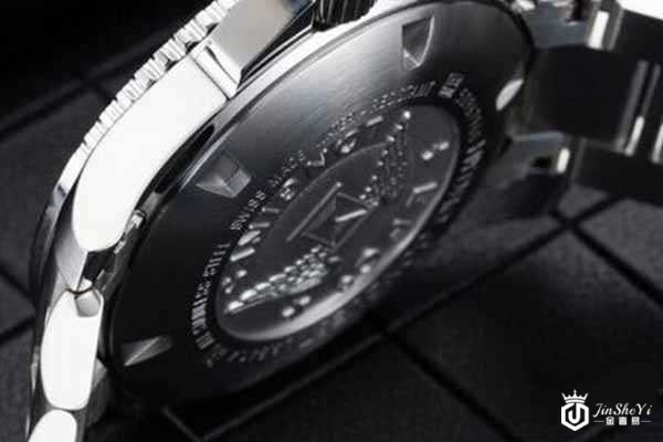 刚拿到手的浪琴多少钱回收