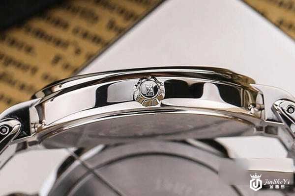 刚买的浪琴心月石英表回收多少钱 刚买的浪琴心月石英表回收多少钱