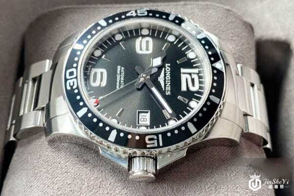 去哪能鉴定出浪琴表二手回收多少钱