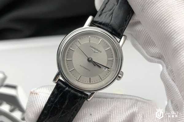 8000多买的浪琴手表回收多少钱 8000多买的浪琴手表回收多少钱