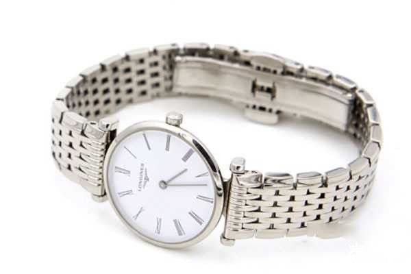 旧浪琴名表回收估价主要看什么 旧浪琴名表回收估价主要看什么